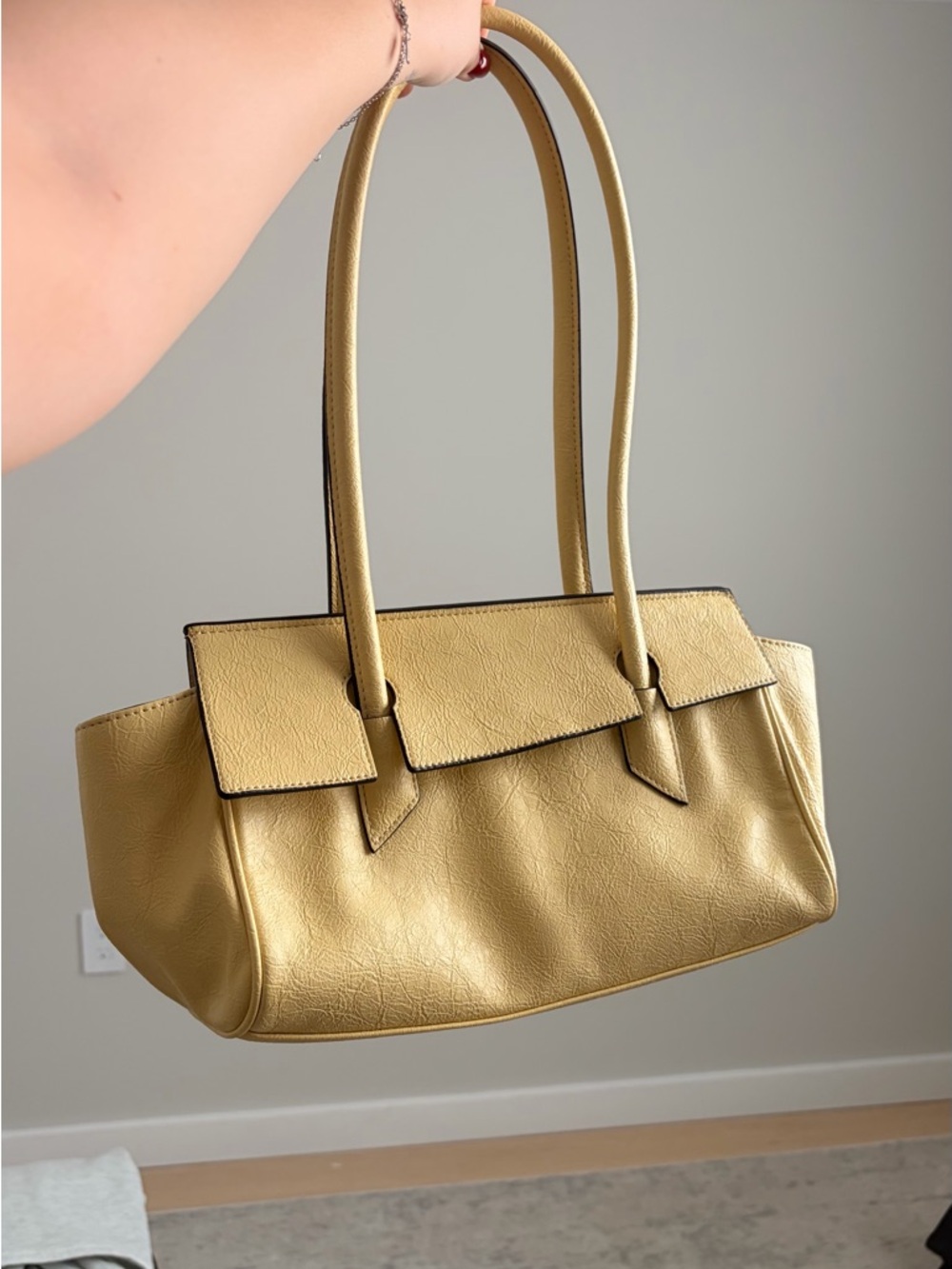 Topshop Women's Pastel Yellow Shoulder Bag
